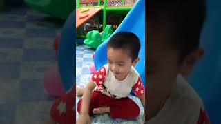 đi chơi nhà bóng.18.4