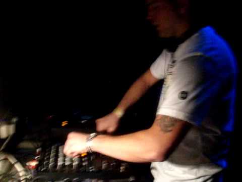 DEAN COLLINGWOOD @ RECTIFY REVERSED JAN 2010