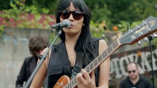 Thao & The Get Down Stay Down - Kindness Be Conceived - Slab Sessions - 2016 S02E09