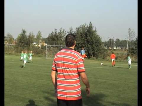 Impressie GJS F2 - VVAC F1 op 1 oktober 2011.wmv