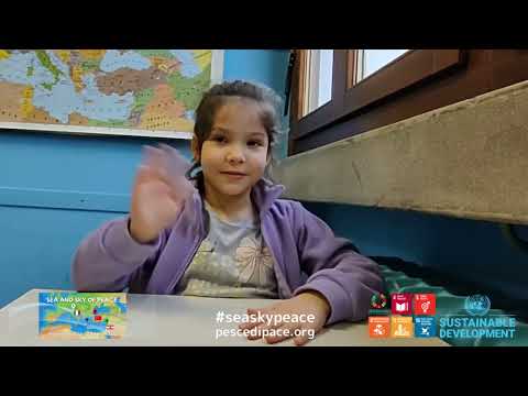 L'inquinamento del mare spiegato dalla piccola Marina Beatriz