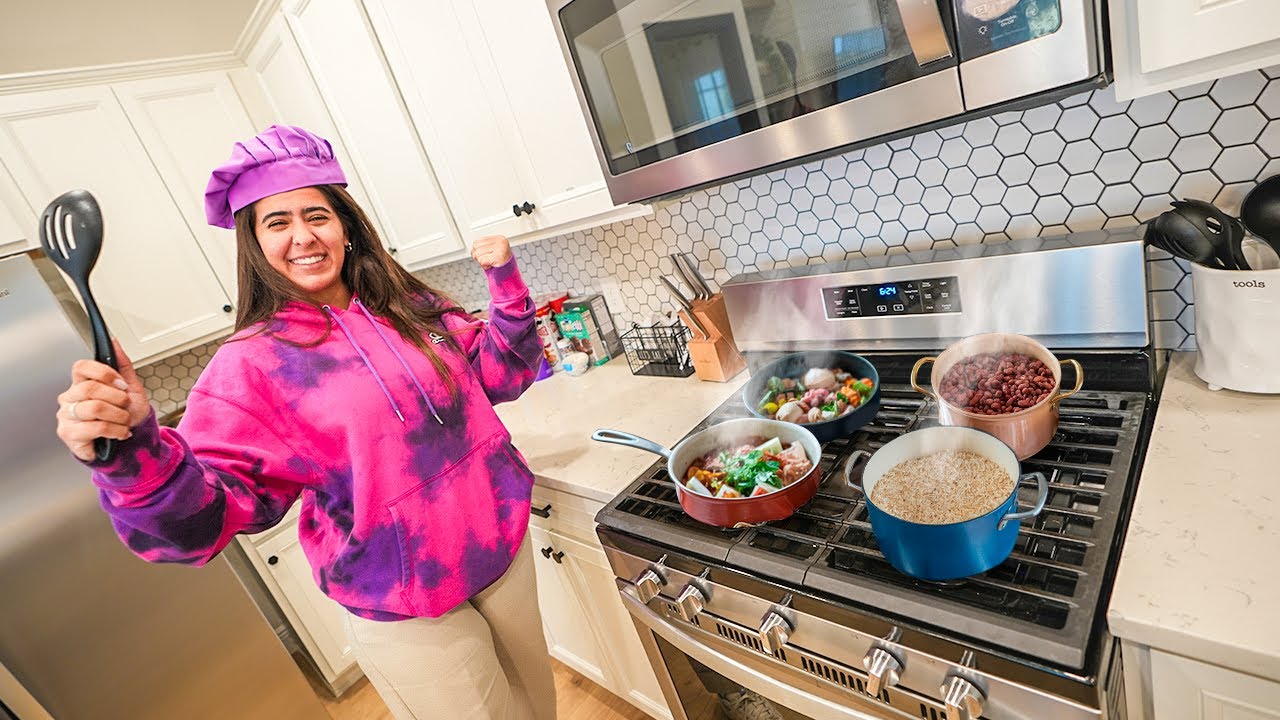 PRIMEIRA JANTA DA NOSSA CASA NOVA!! FIZ ARROZ E FEIJÃOOOOO