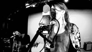 Kathryn Dean Covers Rhiannon by Fleetwood Mac