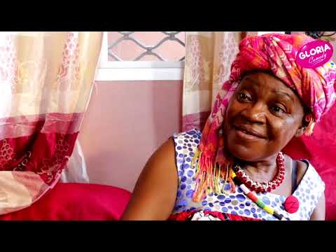 GLORIA s2 e17 My Terrible Grandmother