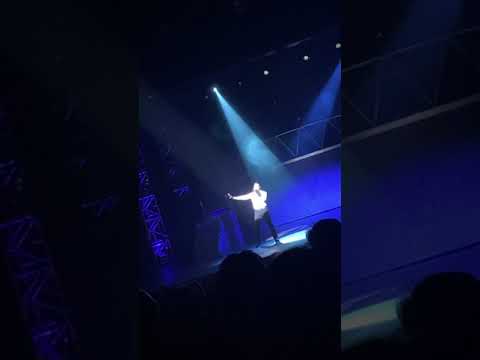 Jason Brock Singing ‘She’s Out Of My Life’ on the Thriller Live Tour January 2020