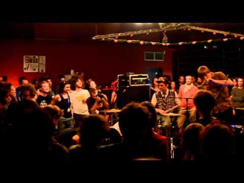 DRIVER & DRIVER ( Electro Clash // Berlin) Live1 festival Teriaki 2011 (Allonnes)