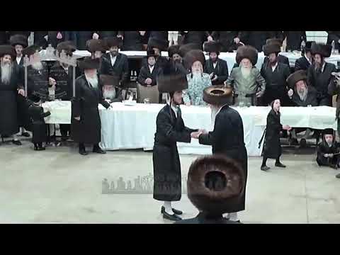 Machnovka Rebbe Dances Mitzvah Tantz - Kislev 5785
