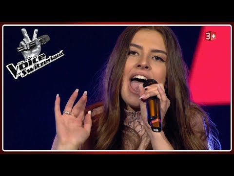 Lorena Beadini - All About That Bass | Sing Offs | The Voice of Switzerland