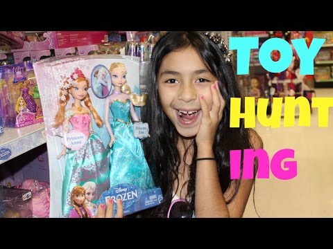 Toy Hunting Disney Frozen, MLP, SHOPKINS,Sofia The First at ToysRus|B2cutecupcakes Video