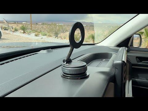 Vacuum Magnetic Suction Phone Holder, Foldable and Retractable Hands-Free Suction Cup Phone Mount