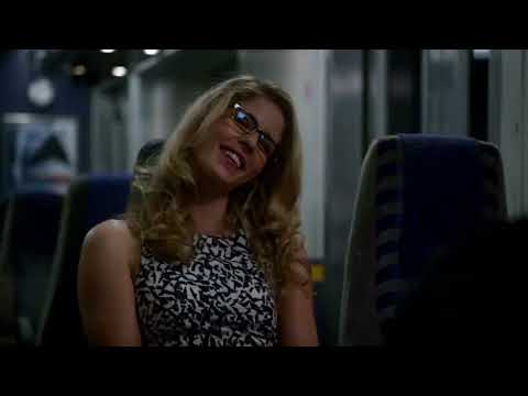 Olicity - The Flash - 1x04 Pt.9  - "The quiet dreams you keep to yourself" "Like you and Oliver?"