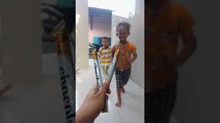 Download lagu delicious chocolatos who wants some ‼️ mp3