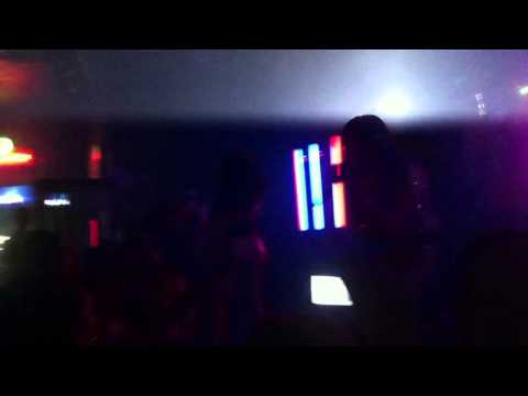 Millionaires - Party Like A Millionaire