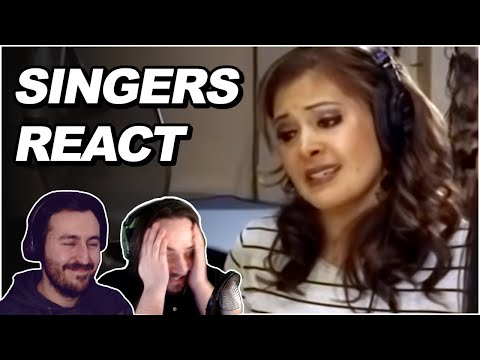 Singers React to Disney Princess Medley - Voctave