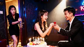 Dronken Assepoester belandt bij haar contractman—hij wordt verslaafd en laat haar niet gaan!