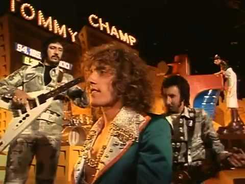 The Who & Elton John - Pinball Wizard (Tommy 1975)