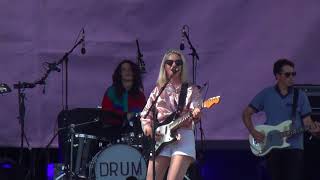 Alvvays - Dreams Tonite Live @ Osheaga