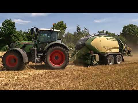 Gerstenstroh 2025 / Agrarservice Widmann / Fendt 724 + Krone Big Pack