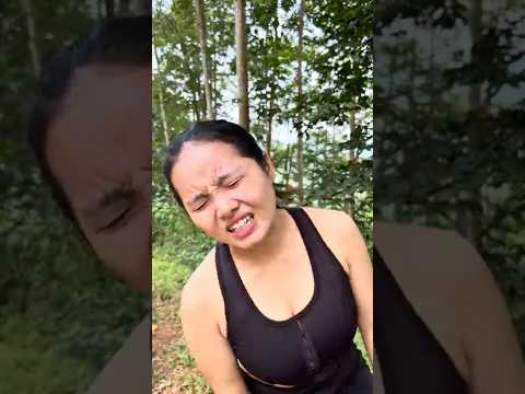 The Surprising Benefits of Wearing Your Sandals Backwards!😲 #survival #camping #lifehacks