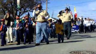 preview picture of video 'Salute to Veterans Parade'