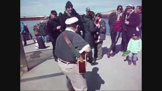 Elvis Pummel rockt den Dünenanleger - Saufen für die Robben 2013