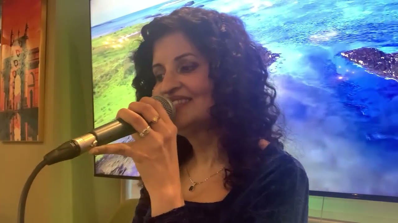 Promotional video thumbnail 3 for Professional Bollywood Singer