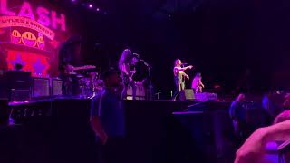 Bent to Fly Slash feat. Myles Kennedy and the Conspirators