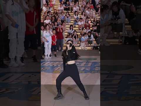 K-pop in public SHINee 샤이니 'Don't Call Me'