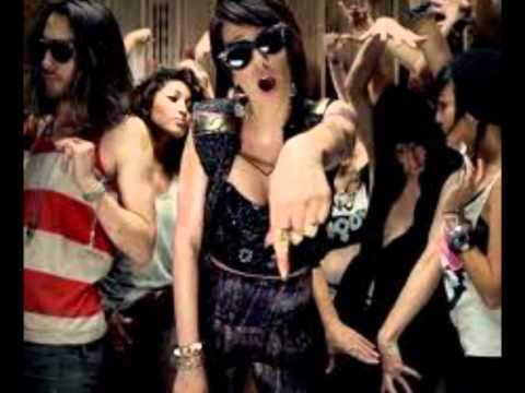 Dev Feat Flo Rida - In The Dark (Remix)