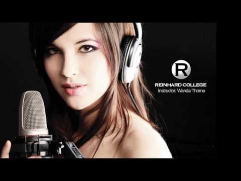 Singing Lessons - Vocal Warm Up Exercises (PART 2 of 3) Developing your Falsetto and Full Voice