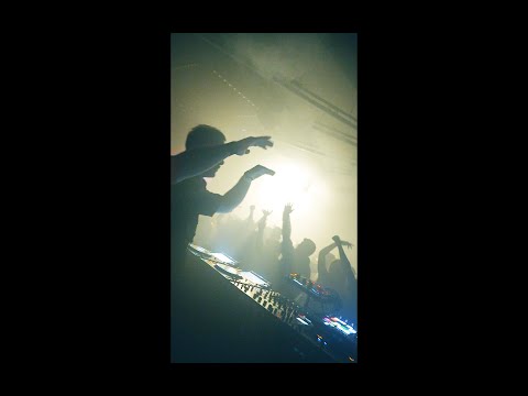 Clif Jack played Wolf Resonance @ E1 London