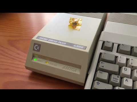 Commodore Amiga 500 with A590 Hard Drive Plus attached. First start after 25 years of hibernation