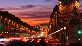 STREET PHOTOGRAPHY AT NIGHT PARIS FRANCE