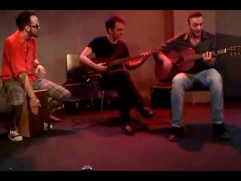 The Groomz- Μαριονέτες (George Gaudy, Rous, Panos Mouzourakis)