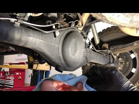 How to Change Rear Differential Fluid on 3rd Gen Tacoma