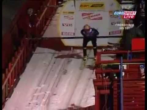 Roar Ljoekelsoey - 129.5m - Trondheim 2004