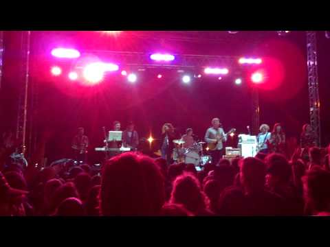 SASQUATCH - New Pornographers - Letter From An Occupant