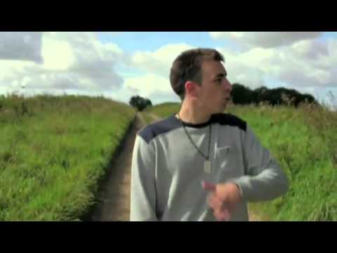 Brahim MCB Ghadi fi had Trig ! Rap Dz (music video) راب جزائري ولا أروع