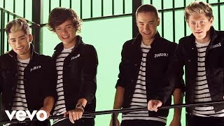 One Direction Kiss You...