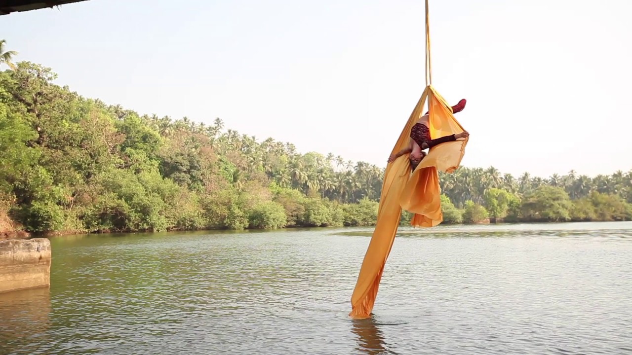Promotional video thumbnail 3 for April Ananda Bliss