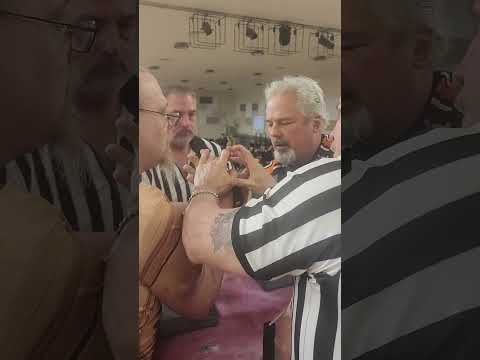 Tiny Oosterveld vs Guy Windover, 2025 COAC #armfight #armwrestling #biceps #oldmanstrength