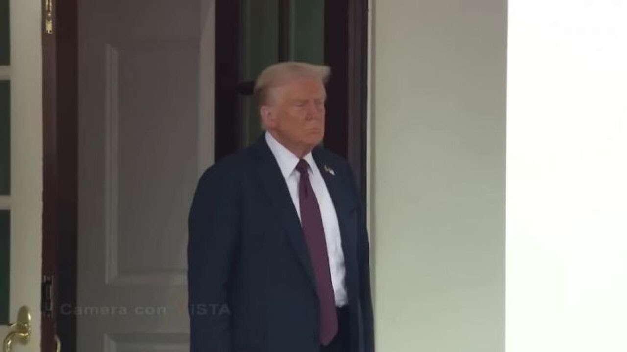 Prossima fermata Municipio. Su Camera con Vista, il programma di Alexander Jakhnagiev in onda su La7