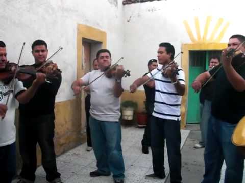 MUSICOS DE NOCHISTLAN.......LOS ARRIEROS