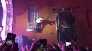 The Dillinger Escape Plan - Greg Puciato Jumps Off Balcony - Toronto, ON 2016