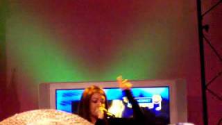 CONCERTO CRISTINA D'AVENA E GIORGIO VANNI A LUCCA COMICS 2009 - TOKYO MEW MEW - VIDEO 13 DI 16