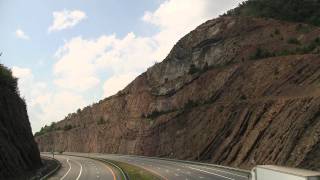 preview picture of video 'Sideling Hill Rock Exposures, I 68 Maryland'