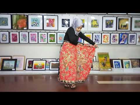 How to wear a tube batik sarong