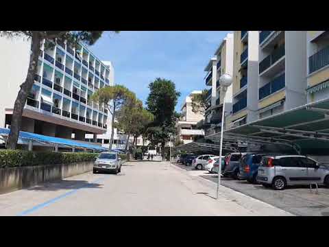 On the way to Mercato Mare+ Bibione Italy 2019-07-08