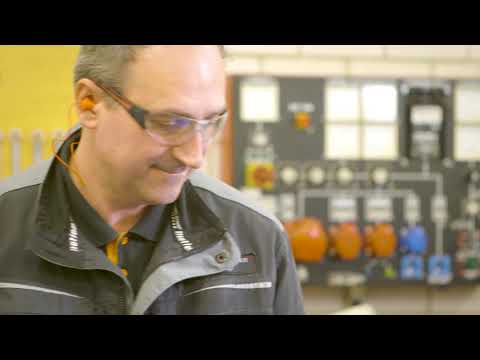 09 Setting & positioning thermocouples StrikoMelter