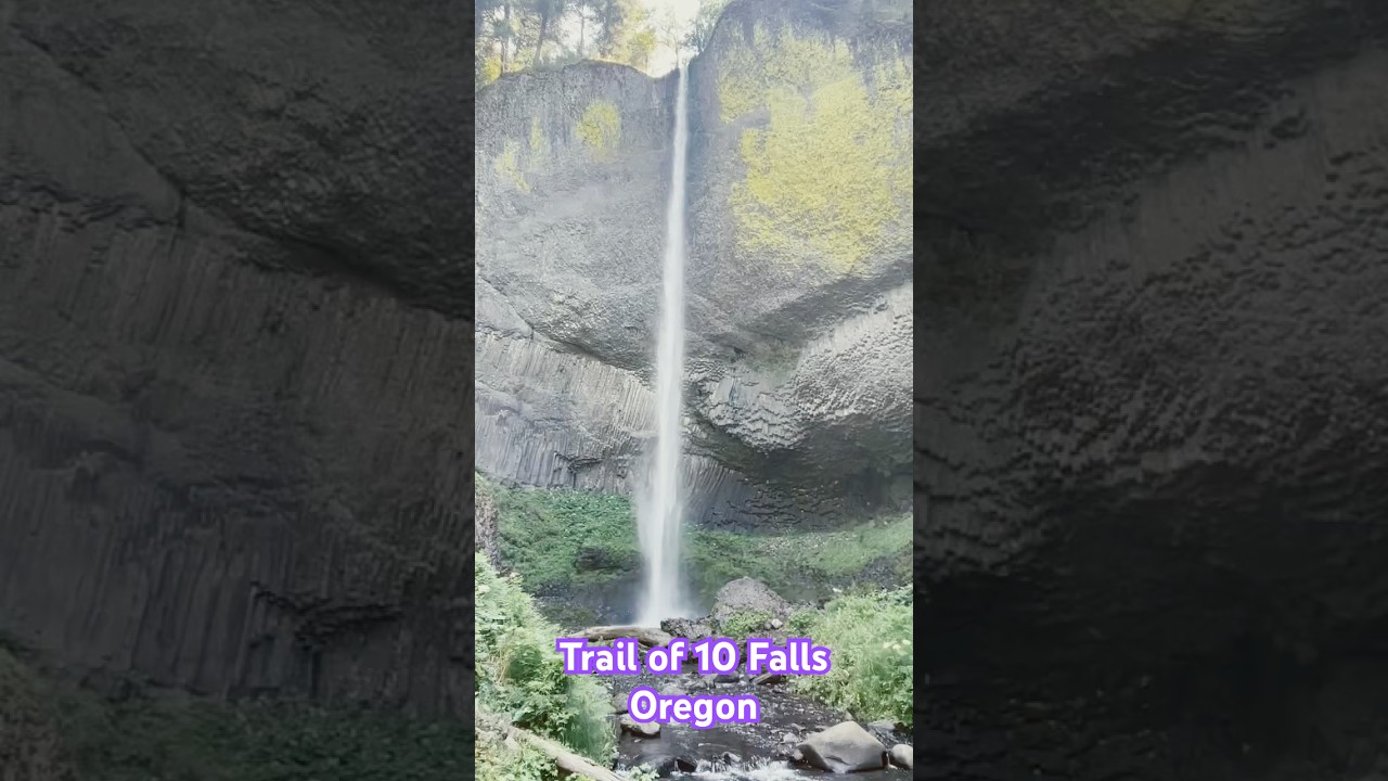 4 of 10 spectacular waterfalls to explore at Silver Falls  State Park in Oregon. #waterfall #hiking